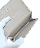 PRADA（プラダ）財布・コインケース ベージュ サイズ:- レディース/2200698939271