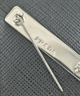 PRADA（プラダ）ブローチ・コサージュ 黒 サイズ:- レディース/2200701939052