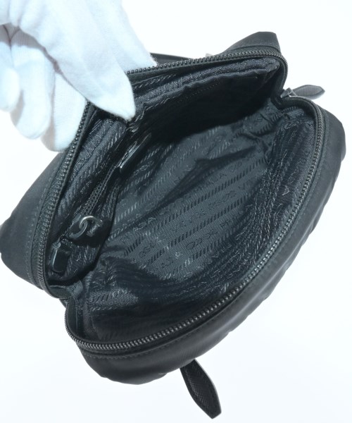 PRADA（プラダ）ポーチ 黒 サイズ:- レディース/2200657848101