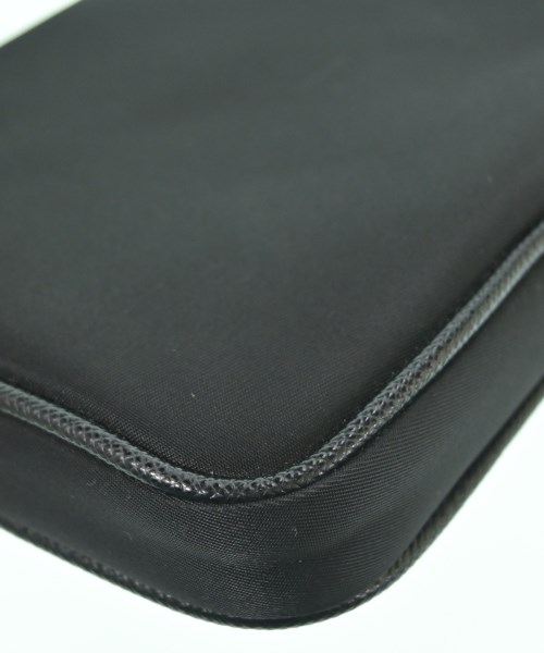 PRADA（プラダ）ショルダーバッグ 黒 サイズ:- レディース/2200657948078