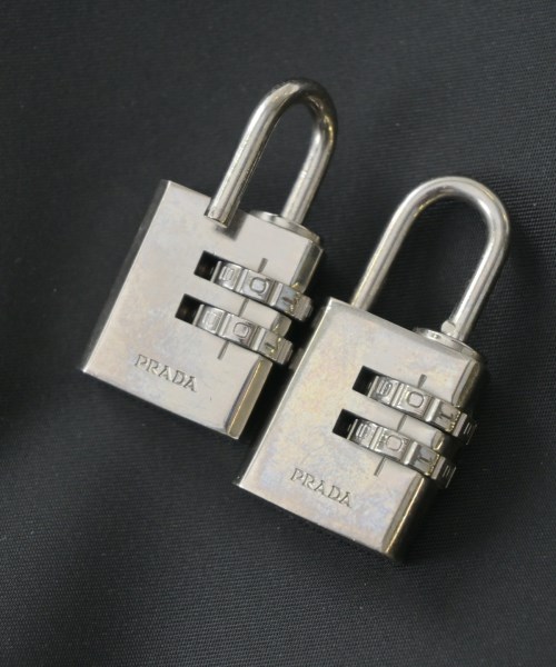 PRADA（プラダ）キャリーケース・スーツケース 黒 サイズ:- レディース/2200653900698