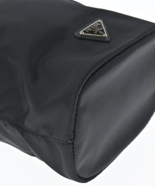PRADA（プラダ）ポーチ 黒 サイズ:- レディース/2200660867182