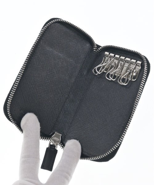 PRADA（プラダ）キーケース・キーホルダー 黒 サイズ:- レディース/2200714928074