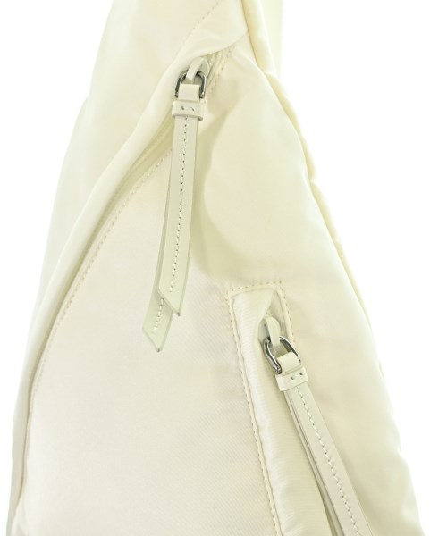 PRADA（プラダ）ショルダーバッグ 白 サイズ:- レディース/2200716267072