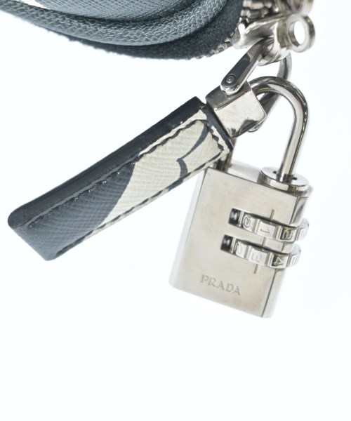 PRADA（プラダ）キャリーケース・スーツケース 緑 サイズ:- レディース/2200716923015