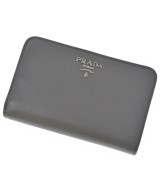 PRADA（プラダ）財布・コインケース グレー サイズ:- レディース/2200642396037