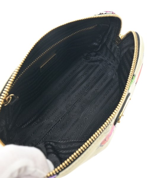 PRADA（プラダ）ポーチ 白 サイズ:- レディース/2200646651033
