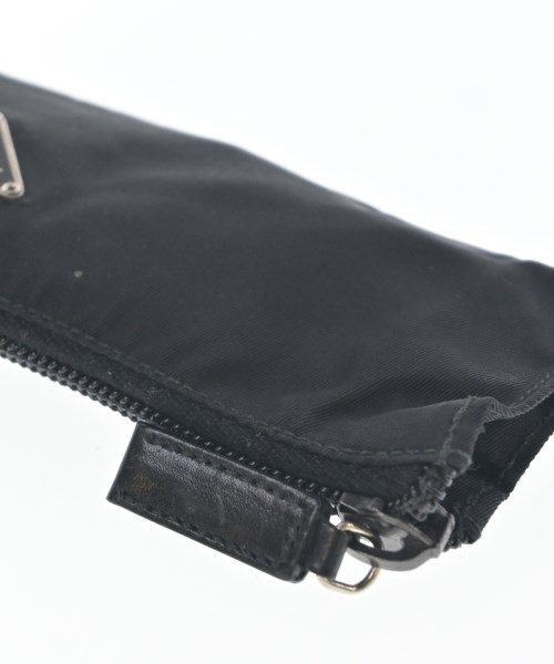 PRADA（プラダ）ポーチ 黒 サイズ:- レディース/2200634064340