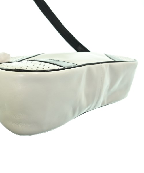 PRADA（プラダ）ショルダーバッグ 白 サイズ:- レディース/2200652270013