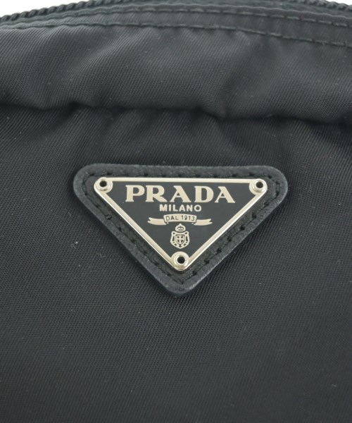 PRADA（プラダ）ポーチ 黒 サイズ:- レディース/2200701250195
