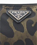 PRADA（プラダ）ポーチ カーキ サイズ:- レディース/2200705078047