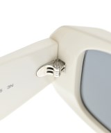 PRADA（プラダ）サングラス 白 サイズ:- レディース/2200708304075