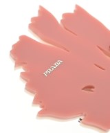PRADA（プラダ）ブローチ・コサージュ ピンク サイズ:- レディース/2200663435104