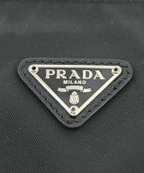 PRADA（プラダ）ポーチ 黒 サイズ:- レディース/2200664992552