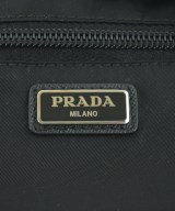 PRADA（プラダ）ポーチ 緑 サイズ:- レディース/2200668400534