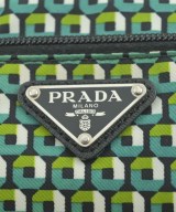 PRADA（プラダ）ポーチ 緑 サイズ:- レディース/2200668400534