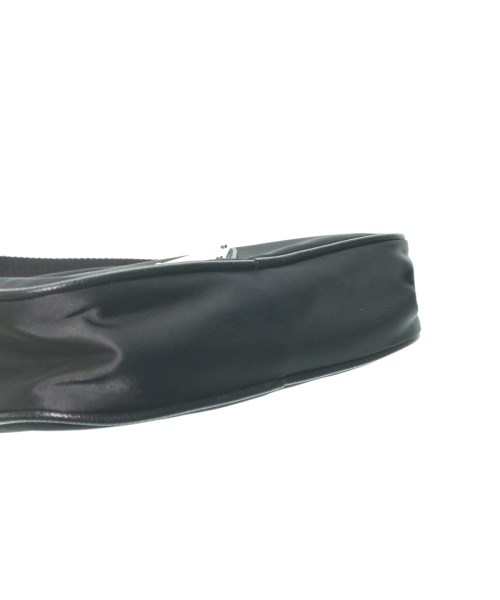 PRADA（プラダ）ショルダーバッグ 黒 サイズ:- レディース/2200668400619