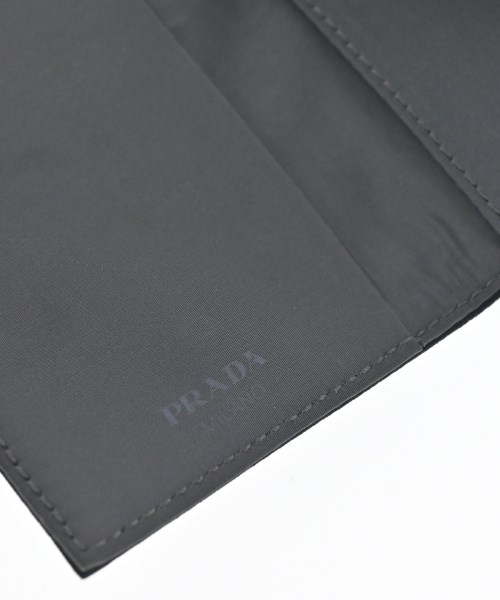 PRADA（プラダ）キーケース・キーホルダー 黒 サイズ:- レディース/2200668400695