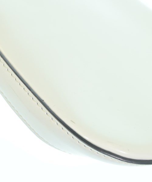 PRADA（プラダ）ショルダーバッグ 白 サイズ:- レディース/2200670230112