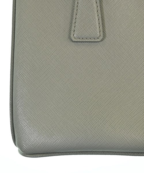 PRADA（プラダ）ショルダーバッグ グレー サイズ:- レディース/2200719902864