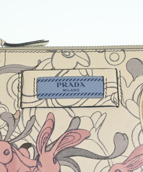 PRADA（プラダ）ショルダーバッグ 白 サイズ:- レディース/2200719953644