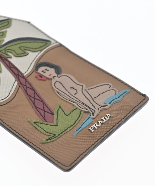 PRADA（プラダ）小物類（その他） 白 サイズ:- レディース/2200720549058