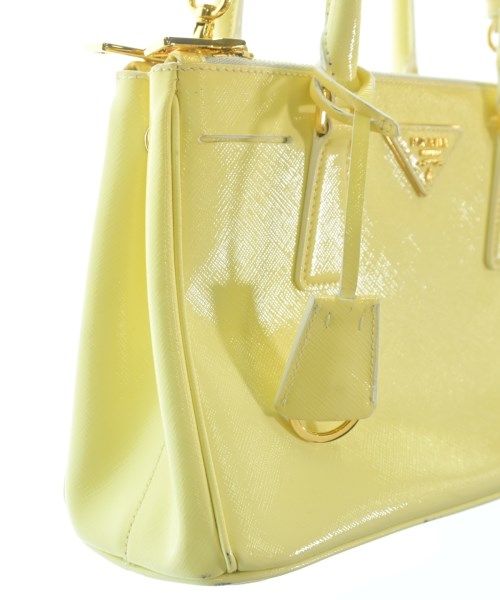 PRADA（プラダ）ハンドバッグ 黄 サイズ:- レディース/2200722178324
