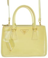PRADA（プラダ）ハンドバッグ 黄 サイズ:- レディース/2200722178324