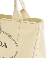 PRADA（プラダ）トートバッグ 白 サイズ:- レディース/2200685030264