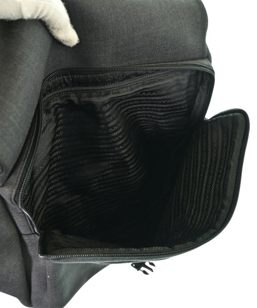 PRADA（プラダ）ショルダーバッグ グレー サイズ:- レディース/2200685030783