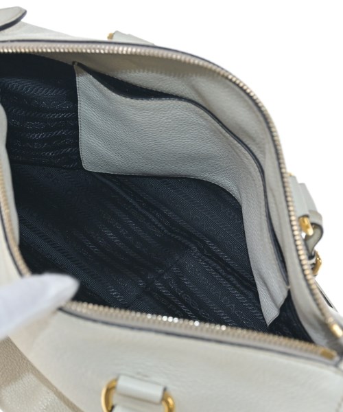 PRADA（プラダ）ハンドバッグ 白 サイズ:- レディース/2200688689117