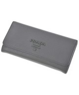 PRADA（プラダ）財布・コインケース グレー サイズ:- レディース/2200688689407