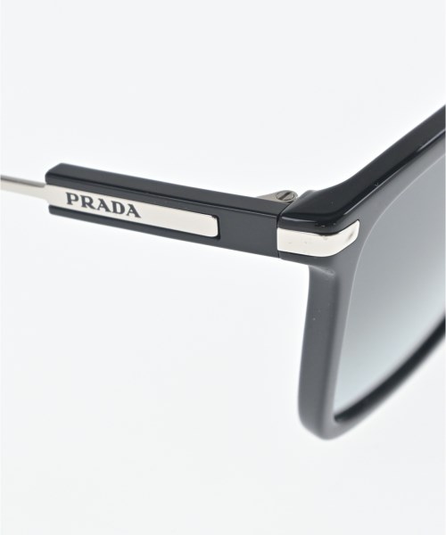 PRADA（プラダ）サングラス 黒 サイズ:- レディース/2200688689414