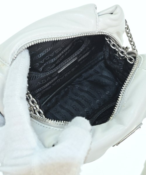 PRADA（プラダ）ショルダーバッグ 白 サイズ:- レディース/2200692971093