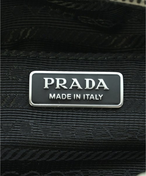 PRADA（プラダ）ショルダーバッグ 白 サイズ:- レディース/2200692971093