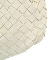 BOTTEGA VENETA（ボッテガヴェネタ）ショルダーバッグ 白 サイズ:- レディース/2200636500099