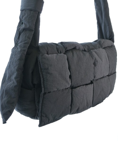 BOTTEGA VENETA（ボッテガヴェネタ）ショルダーバッグ 黒 サイズ:- レディース/2200641811043