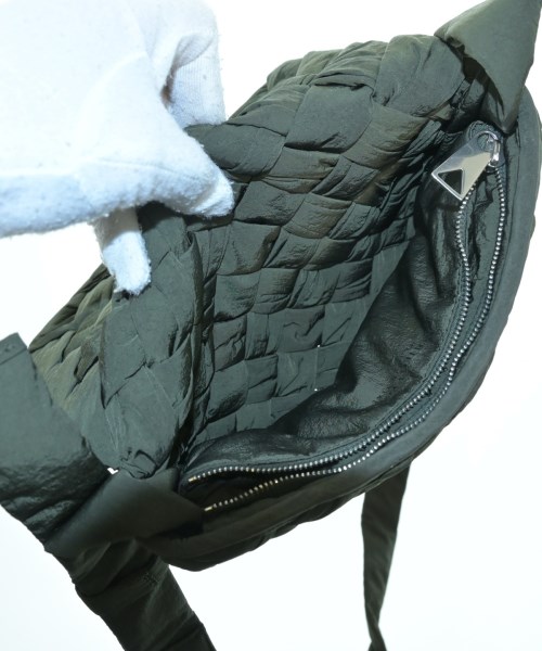 BOTTEGA VENETA（ボッテガヴェネタ）ショルダーバッグ カーキ サイズ:- レディース/2200642511010