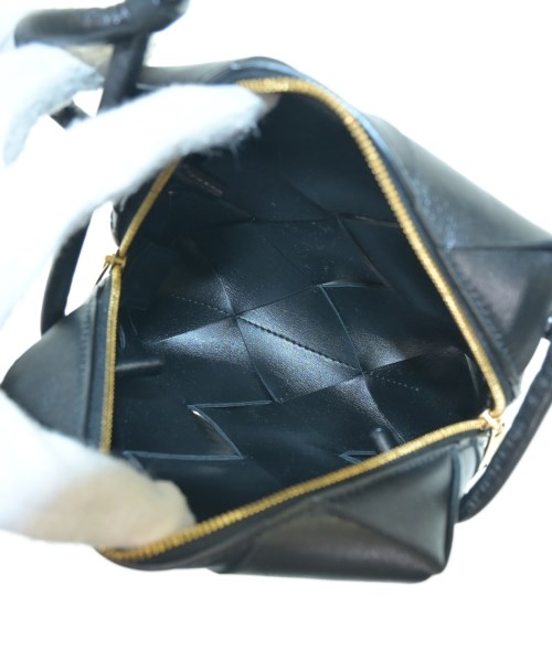 BOTTEGA VENETA（ボッテガヴェネタ）ショルダーバッグ 黒 サイズ:- レディース/2200642578037
