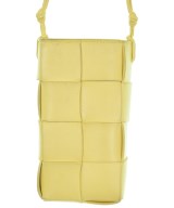 BOTTEGA VENETA（ボッテガヴェネタ）ショルダーバッグ 黄 サイズ:- レディース/2200633645120