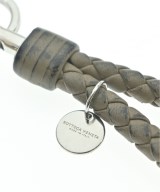 BOTTEGA VENETA（ボッテガヴェネタ）チャーム グレー サイズ:- レディース/2200621411690