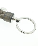 BOTTEGA VENETA（ボッテガヴェネタ）チャーム グレー サイズ:- レディース/2200621411690