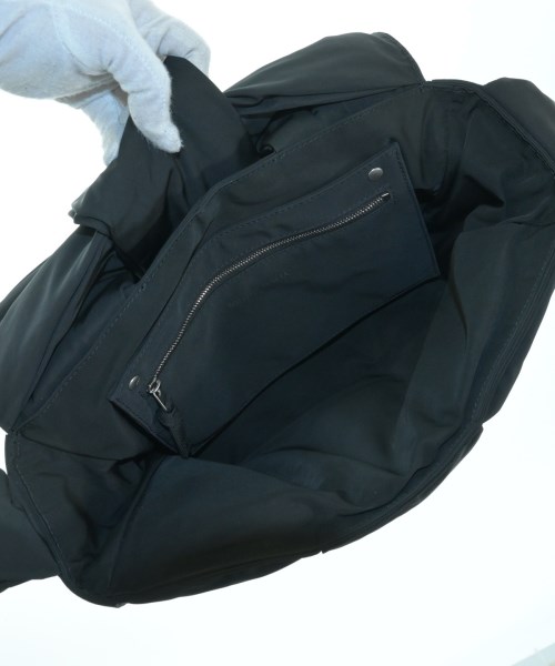 BOTTEGA VENETA（ボッテガヴェネタ）ショルダーバッグ 黒 サイズ:- レディース/2200623750254