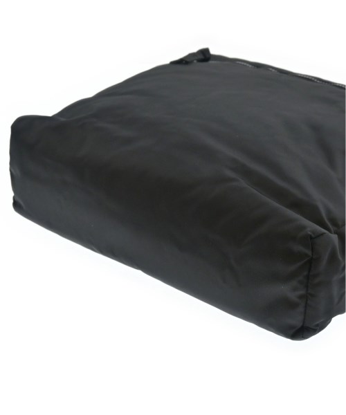 BOTTEGA VENETA（ボッテガヴェネタ）クラッチバッグ 黒 サイズ:- レディース/2200629162655