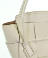 BOTTEGA VENETA（ボッテガヴェネタ）ハンドバッグ 白 サイズ:- レディース/2200632785018