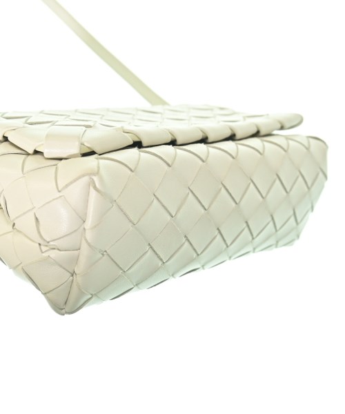 BOTTEGA VENETA（ボッテガヴェネタ）ショルダーバッグ 白 サイズ:- レディース/2200633185060