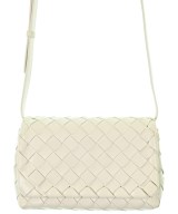 BOTTEGA VENETA（ボッテガヴェネタ）ショルダーバッグ 白 サイズ:- レディース/2200633185060