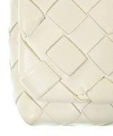 BOTTEGA VENETA（ボッテガヴェネタ）ショルダーバッグ 白 サイズ:- レディース/2200633185060