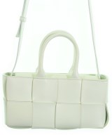 BOTTEGA VENETA（ボッテガヴェネタ）ショルダーバッグ 緑 サイズ:- レディース/2200633219017