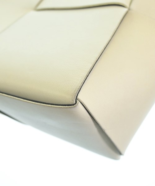 BOTTEGA VENETA（ボッテガヴェネタ）トートバッグ 白 サイズ:- レディース/2200614245899